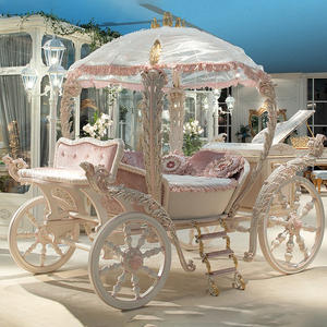 Sprookjesachtige Stijl Kinderkamermeubilair Met Luifel Luxe Prinses Rijtuigbed Voor Kinderen Roze Fluwelen Bekleding - Product Image 1