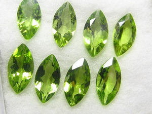 พลอยเพอริโดธรรมชาติสีเขียวทรงหลวมตัดเหลี่ยมเพชรพลอยกำหนดเองได้รับการรับรองจากผู้ผลิตอัญมณีและหินคุณภาพสูง - Product Image 2