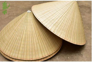 Sombreros de Paja de Palma al por Mayor, Sombrero Cónico Tradicional Vietnamita de Hoja de Palma, del Mejor Proveedor de Vietnam, Hecho por VgreenArt - Product Image 2