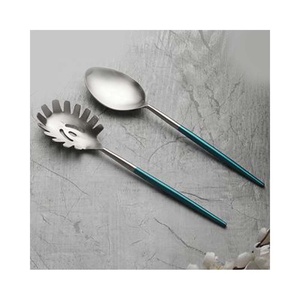 Cuillère de service martelée en or avec manche de serpillière cuillère de service de Buffet en acier inoxydable ensemble pour salade de soupe - Product Image 5