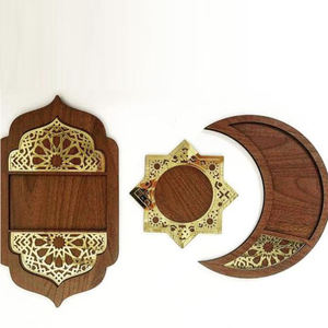 Juego de Bandejas de Madera con Diseño de Luna Creciente y Estrella, Patrón Árabe, Tallado Dorado, Plato Decorativo para Servir Chocolate y Dátiles en Eid y Ramadán - Product Image 1