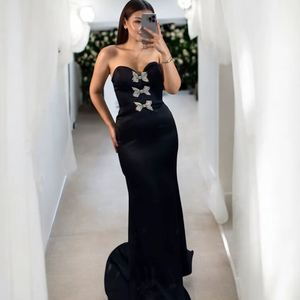 Elegante Vestido de Noche Sirena sin Tirantes con Detalle de Mariposa, Vestido Largo de Lujo - Product Image 1