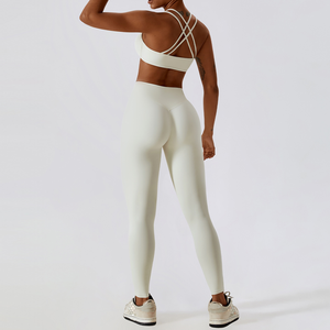 Ensemble de leggings et soutien-gorge de sport personnalisé, respirant, écologique, à séchage rapide, avec design sur le devant et à la taille pour femmes - Product Image 3