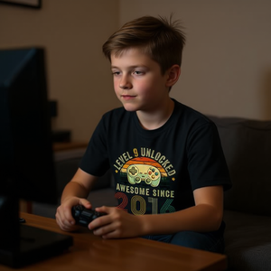 ระดับ 9 ปลดล็อคแล้ว เสื้อยืดสุดเจ๋งตั้งแต่ปี 2016 สำหรับเด็กผู้ชาย แขนสั้น คอกลม รุ่นลิมิเต็ด - Product Image 3