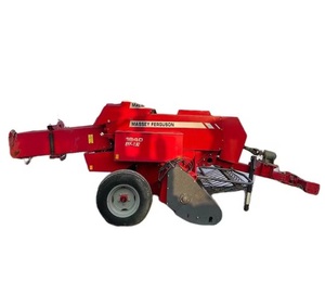 Presse à balles carrées Massey Ferguson 1840, machine agricole haute performance, à vendre à bas prix avec livraison rapide - Product Image 1