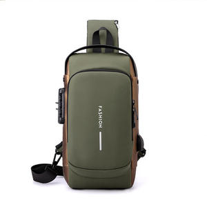 Vente en gros Sac à bandoulière à chargeur USB antivol étanche pour hommes Vente en gros Sacs à bandoulière antivol étanches - Product Image 2