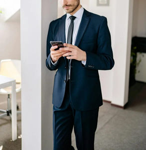 Vente chaude Manteau d'hiver chaud en laine pour homme Trench-coat Double boutonnage Coupe-vent Écologique Respirant Vêtements d'extérieur Vestes pour - Product Image 4