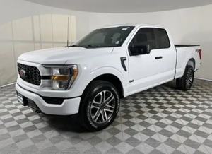 FORD F150 CREW XL 2022 EN EXCELLENT ÉTAT, VOLANT À GAUCHE, INTÉRIEUR SOMBRE, MOTEUR POWERSTROKE 6.7L, 4X4, LIVRAISON GRATUITE - Product Image 2