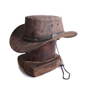 Sombrero de Vaquero de Cuero Genuino de Alta Calidad, Hecho a Mano para Hombres y Mujeres, Ajustable, para Uso en Exteriores en las Cuatro Estaciones - Product Image 1