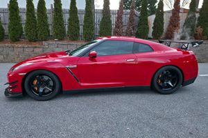 Nissan GT-R Premium 2009 d'occasion, environ 21 300 miles, 1 propriétaire, V6 biturbo, modifications de piste - Product Image 3