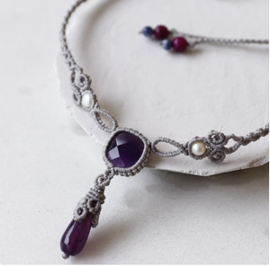 Collier en macramé avec pierre d'améthyste et perles, bijoux uniques pour vous, pendentif en pierres précieuses fait main, collier ras du cou en labradorite, Moonst - Product Image 2