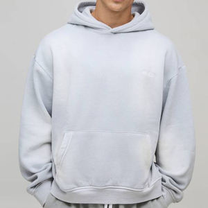 เสื้อฮู้ดดี้ผ้าฟลีซสีเทาแบบสเปรย์ล้าง ระบายอากาศได้ดี ผลิตจากผ้าฝ้าย 100% สำหรับผู้ชาย ขอบแขนและชายเสื้อแบบริบ  ใส่สบายๆ สำหรับฤดูใบไม้ร่วง - Product Image 1