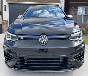 VOLKSWAGEN G-O-L-F R 2024 USADO, LISTO PARA ENVIAR - Product Image 1