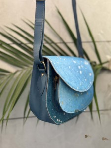 Nueva moda de mujer de piel metálica de cuero ligero bolso Sling Bag Gypsy Boho cuero Real Vintage hecho a mano Multi letra - Product Image 2