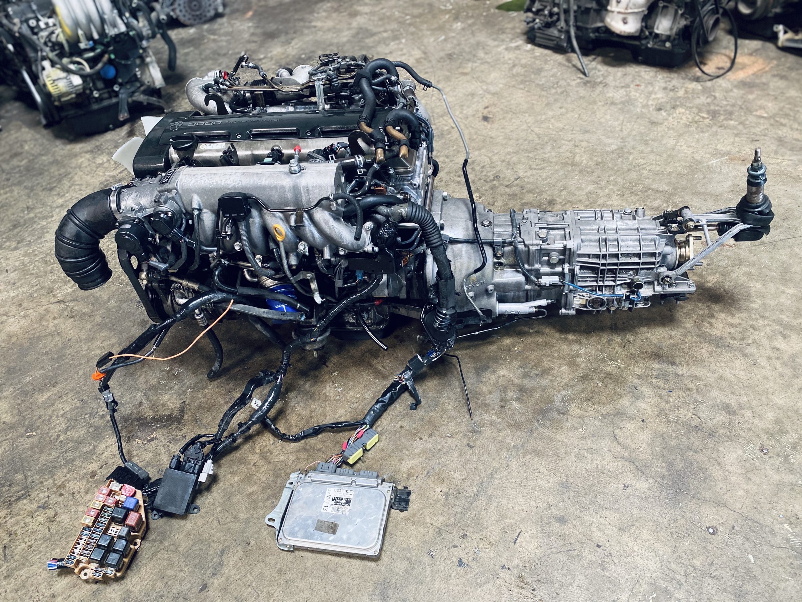 2JZGTE Non-VVTI Twin Turbo 3.0L Engine with V160 Getrag 6-Speed