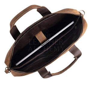 Sac pour ordinateur portable multi-usages avec rembourrage protecteur, grand espace de rangement et design moderne pour les voyages d'affaires et l'usage quotidien - Product Image 3