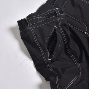 Pantalón de nieve con aislamiento térmico y logotipo personalizado OEM para clima frío unisex a prueba de viento y puños ajustables impermeables con forro polar - Product Image 4