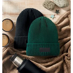 Accessoires de sports d'hiver ANVIK Bonnet en tricot personnalisé - Product Image 4