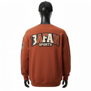 Sweat-shirt pour homme en tissu polaire brossé de qualité supérieure 320 GSM, couleur marron rouille chaude, logo en chenille, sweat-shirts basiques - Product Image 2