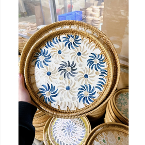 Plateau décoratif en rotin avec incrustations de coquillages et de nacre pour l'aménagement d'espaces de vie et l'hôtellerie - Product Image 6