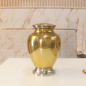 โกศเผาศพทองคำสำหรับผู้ใหญ่ดีไซน์เนอร์ทำจากอะลูมิเนียมโลหะที่มีคุณภาพดีที่สุดสำหรับขี้เถ้ามนุษย์ผลิตโดย - Product Image 2