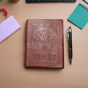 Journal en cuir de style bohème A5 2026, papier naturel fait à la main avec bordure irrégulière, artisanat artisanal par Paper Artisan Diary - Product Image 4