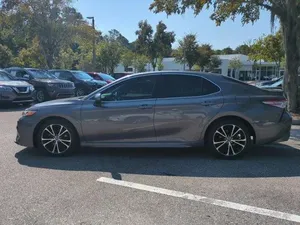 2020โตโยต้าคัมรี่ SE - Product Image 3