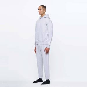 Fabricant pakistanais de survêtements pour hommes de haute qualité en grandes tailles, personnalisables avec un MOQ faible pour l'hiver - Product Image 2