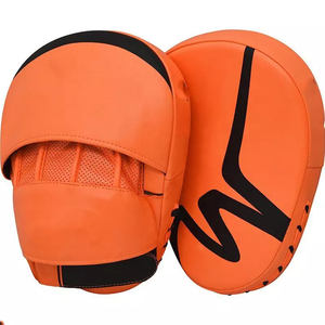 Gants de boxe orange et noir de 8oz en maille respirante pour l'entraînement et le sparring en cuir PU - Product Image 1