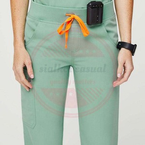 Costume de gommage de haute qualité pour les femmes gommages médicaux en gros uniformes hospitaliers personnalisés pour les infirmières à usage quotidien - Product Image 5