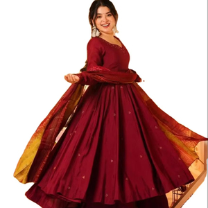 Kurti en soie georgette de style culturel punjabi, look élégant et simple, motif latkan/dentelle, couleur vive, col rond, broderie - Product Image 1