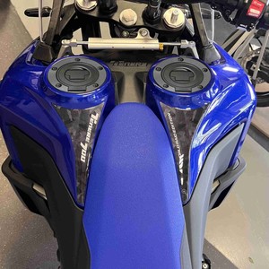 Dos protectores 3D para tanque de motocicleta, ajuste perfecto para Yamaha Tenere 700 World Raid - Product Image 6