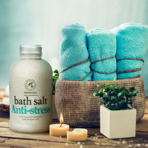Aromatika Sal Marina Natural Antiestrés en Cristales 600g para Baño Corporal con Aceites Esenciales de Zanjano y Abeto para una Relajación Profunda - Product Image 4