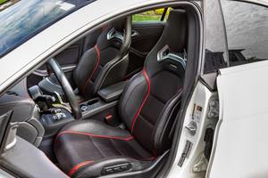 Mercedes-Benz CLA45 AMG 2015 usado en buen estado - Product Image 4