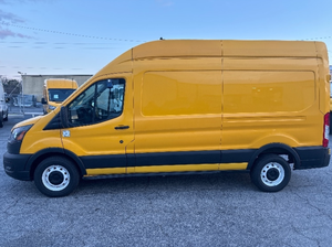 Concesionarios Reconocidos de Camionetas de Carga Transit 250 2022/2021 en Venta - Product Image 3