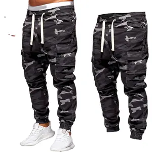 Nuovo stile Camouflage Streetwear pantaloni sportivi da uomo pantaloni sportivi tasche pantaloni Cargo per uomo