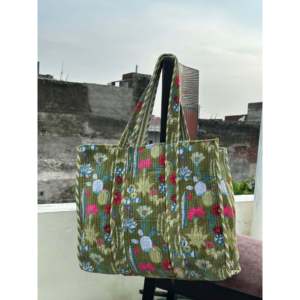 Sac fourre-tout léger en velours vert, écologique, tendance, pour usage quotidien, printemps, été, automne, hiver, lavable, fermeture ouverte - Product Image 1