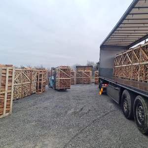 Leña de Roble de Alta Calidad Secada en Horno, Tamaño Óptimo para Productos Relacionados con la Energía - Product Image 6