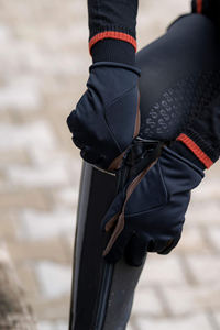 Gants d'équitation en cuir respirant pour adultes pour l'hiver, service OEM personnalisable avec des fonctionnalités personnalisées pour la course - Product Image 3