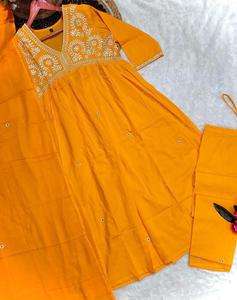 Nueva ropa informal tradicional última tradicional india Sexy algodón bordado Kurti con pantalón y Malmal algodón Dupatta Kurta conjuntos - Product Image 4