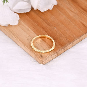 Anillo de Latón Simple de Alta Calidad, Chapado en Oro, Anillos Lisos para Mujer, Anillo de Latón Minimalista de Moda, Regalo para Eventos Casuales y Fiestas - Product Image 6