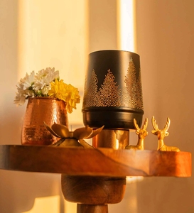 Black & Gold Metal <b>Candle</b> Holder Sheet Iron Scented <b>Candle</b> Display Jar Anti Slip Display Accent <b>Lantern</b> <b>Candles</b> Stand Christmas - Product Image 5