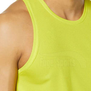 เสื้อกล้ามสำหรับผู้ชายผ้าโพลีเอสเตอร์แห้งเร็วดีไซน์ไร้รอยต่อสีพื้นสำหรับออกกำลังกายในฤดูร้อนสินค้าออกใหม่2023 - Product Image 5