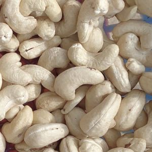 Gran oferta 2025 anacardos en Vietnam anacardos procesados W240 anacardos Premium Ww180 Reday para enviar - Product Image 1