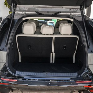 Mega MPV Ultra, Auto Eléctrico Familiar de 7 Asientos 2024 con Autonomía de 601-700 km, Potencia de 200-250 kW y Batería de 50-70 kWh - Product Image 5