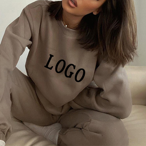 2024 ensemble 2 pièces de haute qualité pour femmes 350 gsm short de survêtement en molleton de coton biologique sweat à capuche avec logo personnalisé 2023 vêtements pour femmes - Product Image 5