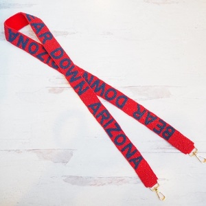 Chomp COLOUR & ดีไซน์สายกีตาร์ลูกปัดปักด้วยมือพร้อมกระเป๋ารูปดาวและงานแฮนด์เมด - Product Image 3