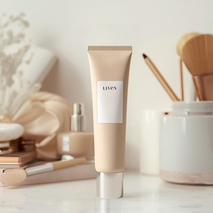 Top Seller OEM Cosmético Base Facial Impermeable BB CC Crema Blanqueadora Características Nutritivas Personalizable Sombra Círculos Oscuros Cobertura - Product Image 4