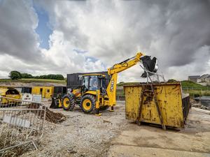 Pompe de moteur diesel de pelle rétro de chargeur de chenille de JCB 4CX et composants de noyau de moteur avec l'hydraulique de KYB et rendement élevé - Product Image 6