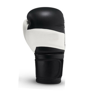 Gants de boxe professionnels en cuir PU avec logo personnalisé Gants d'entraînement en gros d'usine pour une utilisation en salle de sport en plein air Tailles 6oz 8oz 16oz - Product Image 2